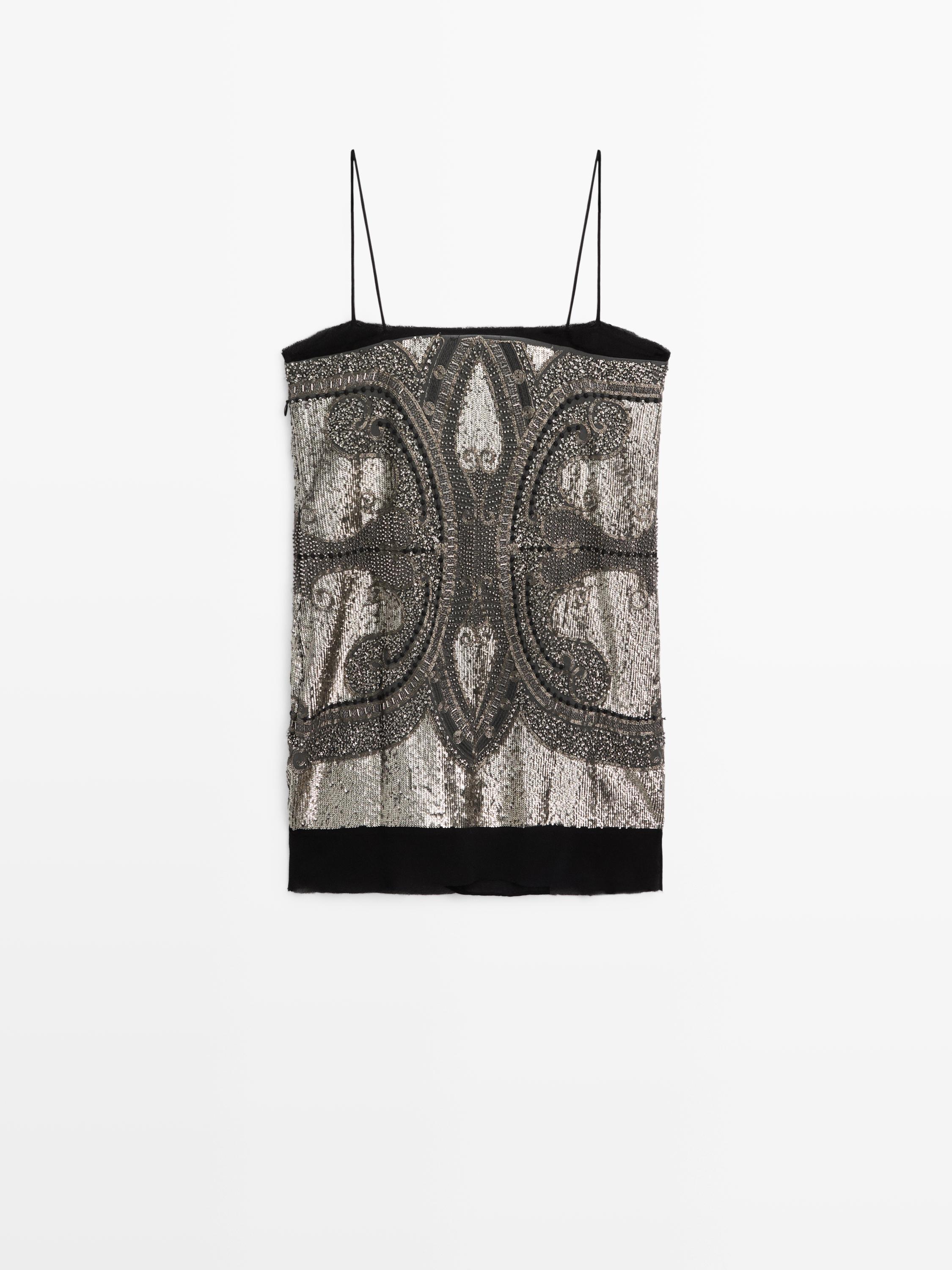 Short dress with embroidery - STUDIO